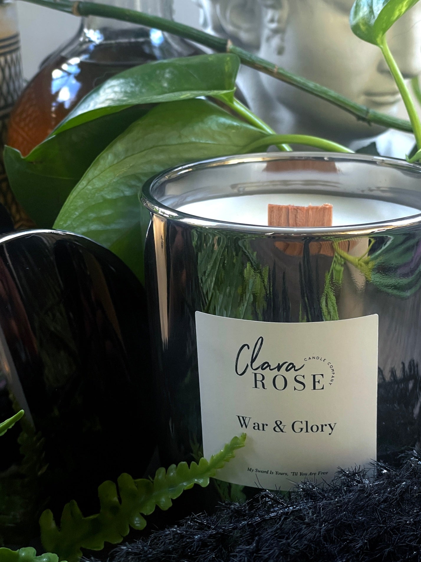 War & Glory Candle